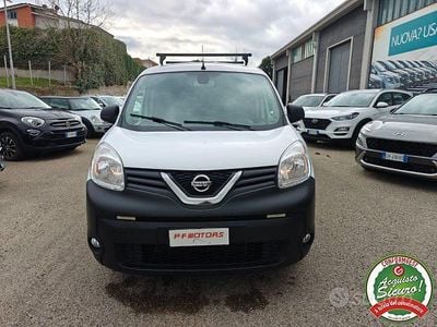 Usata Nissan NV250 115 CV (84 kW) 2021 Bianco Furgone