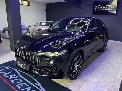 Usata Maserati Levante 250 CV (183 kW) 2016 Nero SUV