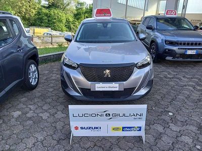 Usata Peugeot 2008 Active 110 CV (80 kW) 2021 Argento SUV