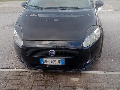 Usata Fiat Grande Punto 90 CV (66 kW) 2006 Nero Utilitaria