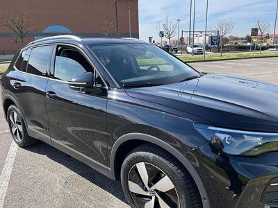 Usata VW Tiguan Life 131 CV (96 kW) 2024 SUV