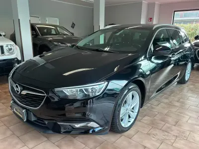 Usata Opel Insignia Innovation 136 CV (100 kW) 2018 Nero Station wagon
