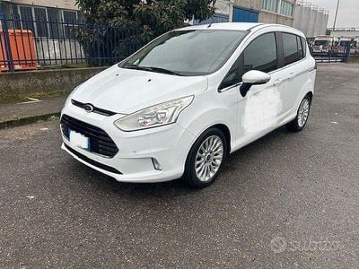 Usata Ford B-MAX Business Edition 105 CV (77 kW) 2013 Bianco Monovolume