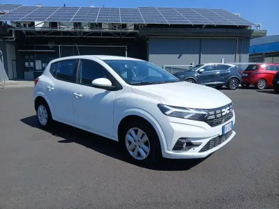 Usata Dacia Sandero Expression 91 CV (66 kW) 2023 Bianco ghiaccio