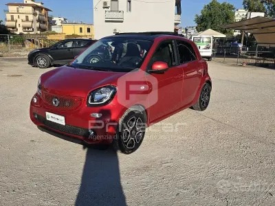 Usata Smart ForFour Passion 71 CV (52 kW) 2019 Rosso Utilitaria
