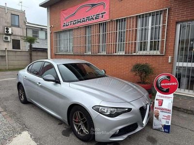 Usata Alfa Romeo Giulia 150 CV (110 kW) 2017 Grigio Berlina
