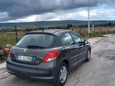 Usata Peugeot 207 2011 Grigio Berlina