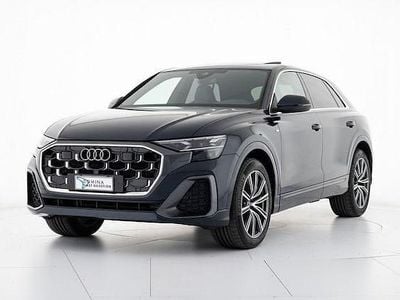 Usata Audi Q8 S-Line 286 CV (210 kW) 2025 Grigio SUV