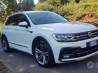 Usata VW Tiguan R-line 150 CV (110 kW) 2020 Bianco SUV