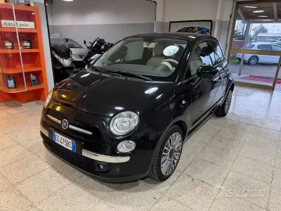 Occasion Fiat 500 Lounge 95 PK (69 kW) 2015 Zwart Sedan
