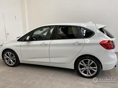 BMW 218