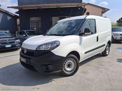 Usata Fiat Doblò Business 95 CV (69 kW) 2021 Bianco Monovolume