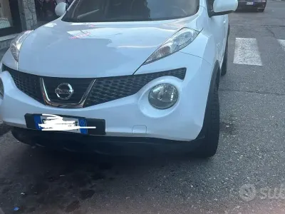 Usata Nissan Juke 117 CV (86 kW) 2011 Bianco SUV