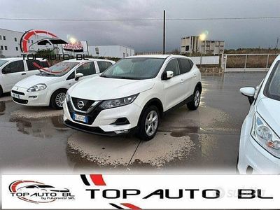 usata Nissan Qashqai 1.6 dCi X-Tronic 2WD 12.700 €