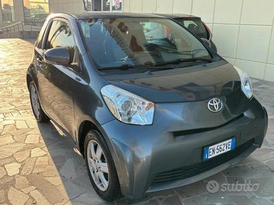 Toyota iQ