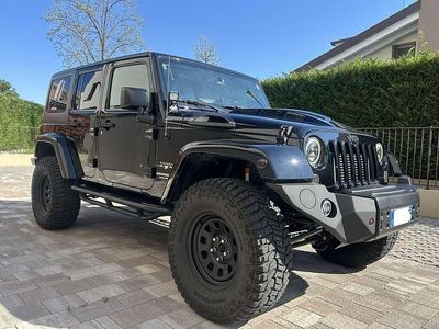Używany Jeep Wrangler Unlimited Sahara 228 KM (167 kW) 2016 Czarny SUV