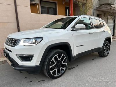 Usata Jeep Compass Limited 140 CV (102 kW) 2018 Bianco SUV