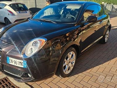 Usata Alfa Romeo MiTo Distinctive 105 CV (77 kW) 2012 Nero Utilitaria