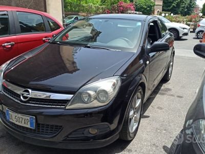 Opel Astra GTC