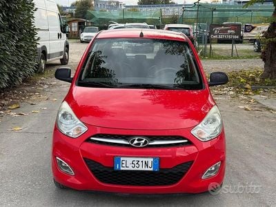 Usata Hyundai i10 Classic 69 CV (50 kW) 2012 Rosso Utilitaria
