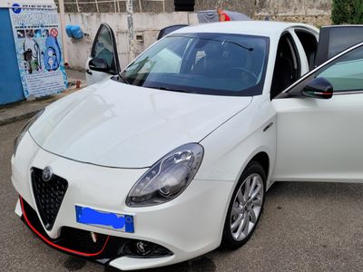 usata Alfa Romeo Giulietta Giulietta 1.6 JTDm-2 105 CV Distinctive