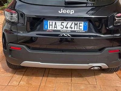 Begagnad Jeep Avenger Altitude 102 HK (75 kW) 2025 Svart SUV