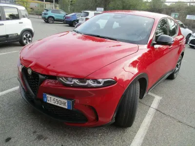 Usata Alfa Romeo Tonale Veloce 131 CV (96 kW) 2024 Rosso SUV