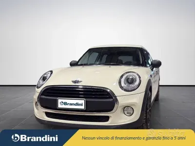 Usata Mini One D Hype 95 CV (69 kW) 2018 Beige cappuccino Utilitaria