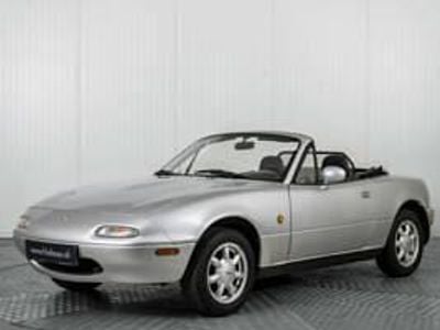 Usata Mazda MX5 90 CV (66 kW) 1995 Grigio Cabrio