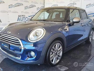 Usata Mini Cooper D Hype 117 CV (86 kW) 2017 Blu/azzurro Utilitaria