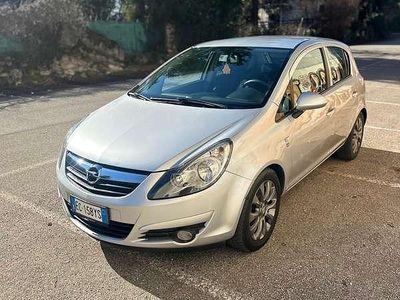 Usata Opel Corsa Club 75 CV (55 kW) 2010 Utilitaria