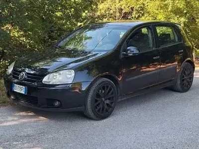 Begagnad VW Golf V 105 HK (77 kW) 2008