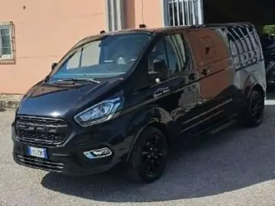 Usata Ford Tourneo Custom 131 CV (96 kW) 2019 Nero Furgone