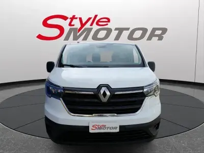 Usata Renault Trafic 110 CV (80 kW) 2024 Bianco