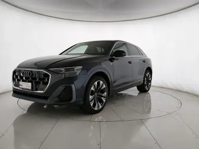 Nuova Audi Q8 S-Line 286 CV (210 kW) 2025 Blu SUV