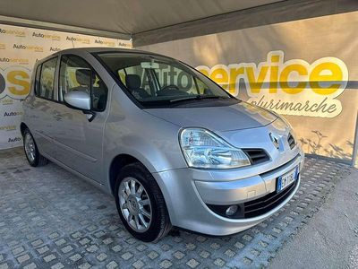 Usata Renault Modus 75 CV (55 kW) 2012 Grigio Monovolume
