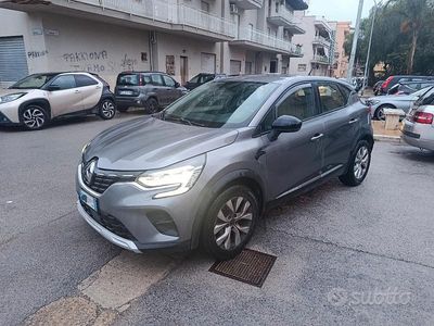 Usata Renault Captur 95 CV (69 kW) 2020 Grigio SUV