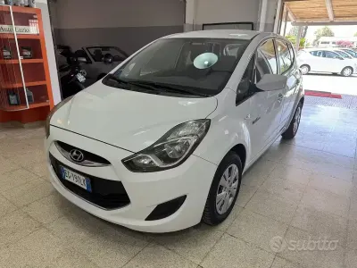 Usata Hyundai ix20 90 CV (66 kW) 2011 Bianco Utilitaria