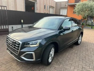 Usata Audi Q2 S-Line 190 CV (139 kW) 2023 Grigio SUV