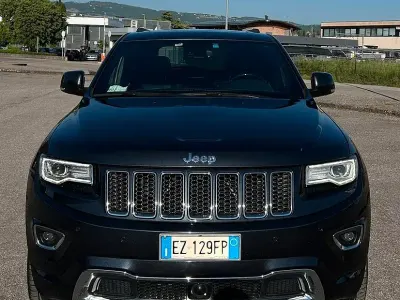 Usata Jeep Grand Cherokee Overland 250 CV (183 kW) 2016 Grigio SUV