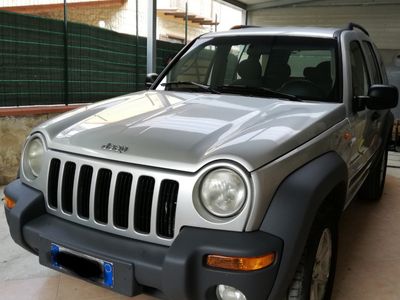 usata Jeep Cherokee kj 2.5 Sport CRD