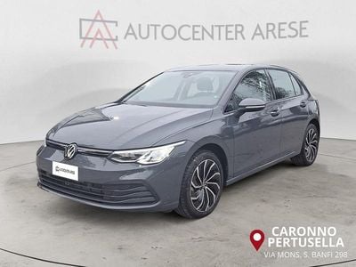 Grigio Usata 2024 VW Golf Life Berlina | 24.900 € (Buon prezzo)