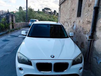 Usata BMW X1 150 CV (110 kW) 2014 Bianco SUV