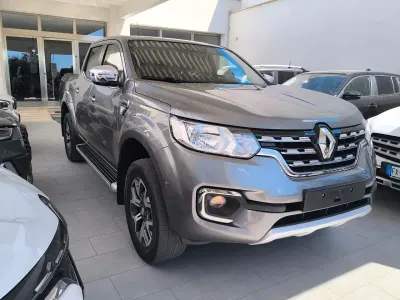 Usata Renault Alaskan Zen 163 CV (119 kW) 2018 Argento Pick-up