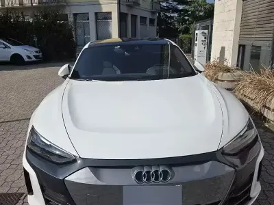 Usata Audi e-tron GT quattro 139 kW (190 CV) 2022 Bianco Berlina