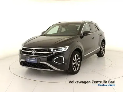 Usata VW T-Roc Style 110 CV (80 kW) 2023 Nero SUV
