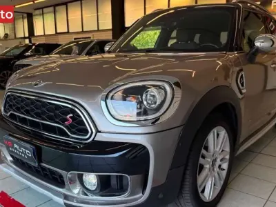 Usata Mini Cooper S Countryman Hype 192 CV (141 kW) 2018 Grigio SUV