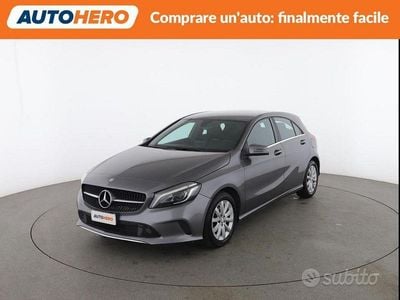 Usata Mercedes A180 Business 109 CV (80 kW) 2016 Grigio Berlina