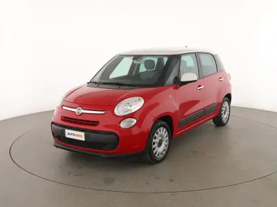 Begagnad Fiat 500L Pop Star 95 HK (69 kW) 2017 Röd Minibuss