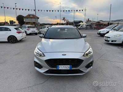Begagnad Ford Focus ST 150 HK (110 kW) 2019 Grå Kombi